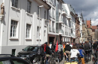 Kundgebung vor Freien Antonia - Foto RDL